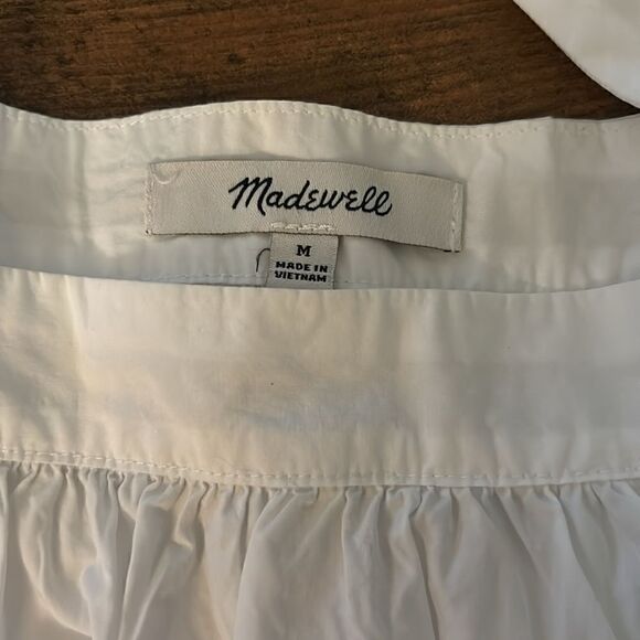 Square-Neck Pleat-Sleeve Top Size M / NWOT - Picture 6 of 7